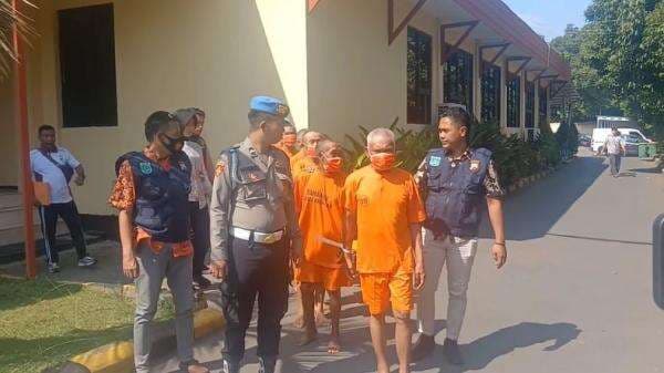 7 Pelaku Pencabulan Remaja Perempuan di Pasuruan Ditangkap, Mayoritas Lansia 7 Pelaku Pencabulan Remaja Perempuan di Pasuruan Ditangkap, Mayoritas Lansia