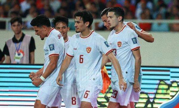 Piala Dunia Bukan Lagi Mimpi! Dari Pot 3, Indonesia Siap Kejutkan Raksasa Asia Piala Dunia Bukan Lagi Mimpi! Dari Pot 3, Indonesia Siap Kejutkan Raksasa Asia