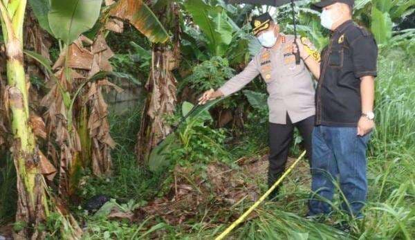Polisi Usut Mayat Dalam Kantong Plastik di Cikupa Tangerang Polisi Usut Mayat Dalam Kantong Plastik di Cikupa Tangerang