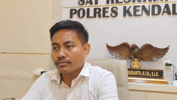 Polisi Periksa 10 Pelaku Tawuran, ini Pengakuan Pelaku Pembacokan Polisi Periksa 10 Pelaku Tawuran, ini Pengakuan Pelaku Pembacokan