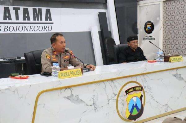 Pengesahan Warga Baru PSHT di Bojonegoro, Polisi Larang Konvoi dan Kerumunan Pengesahan Warga Baru PSHT di Bojonegoro, Polisi Larang Konvoi dan Kerumunan