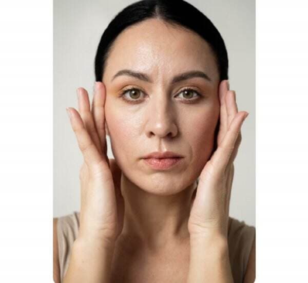 4 Tips Ampuh Rawat Kulit Bebas Keriput, Bukan Cuma Skincare! 4 Tips Ampuh Rawat Kulit Bebas Keriput, Bukan Cuma Skincare!