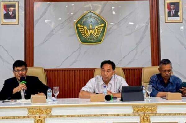 Kuliah Umum Internasional UIKA–University of Pikeville Soroti Bahaya Logam Berat dalam Ekosistem Air Kuliah Umum Internasional UIKA–University of Pikeville Soroti Bahaya Logam Berat dalam Ekosistem Air