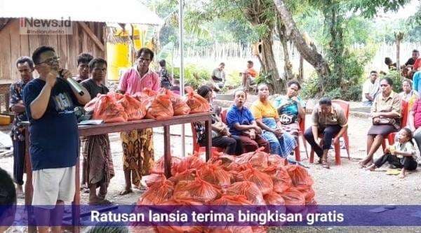 Ratusan Lansia di Banopo TTU Terima paket Sembako Gratis Ratusan Lansia di Banopo TTU Terima paket Sembako Gratis