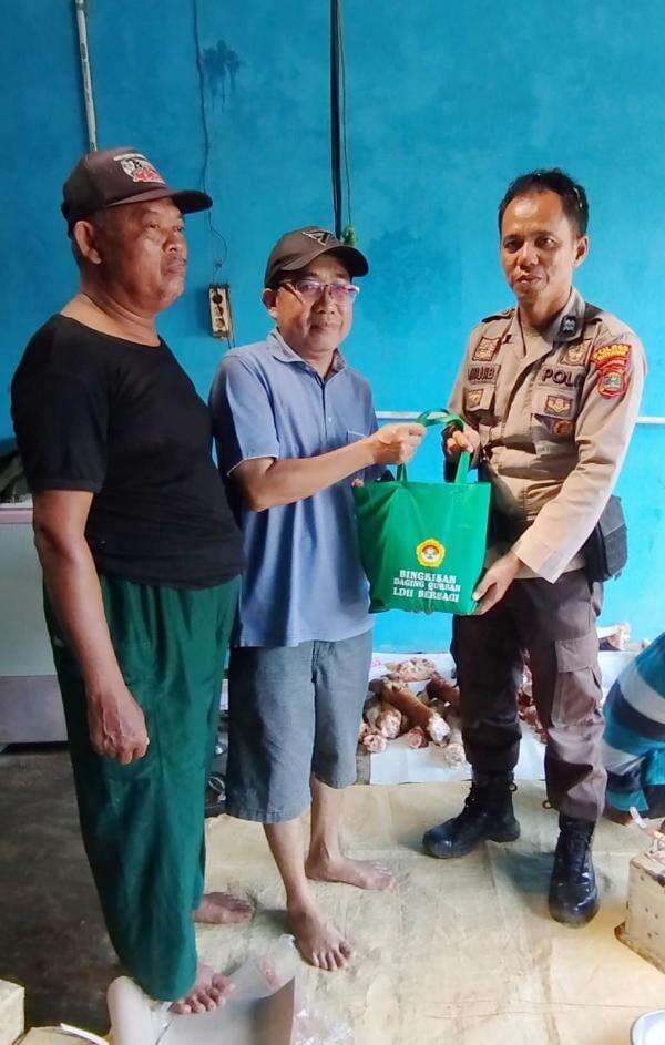 Idul Adha 1446 H, PC LDII Gunung Labuhan Potong Hewan Kurban 16 Ekor Sapi dan 33 Ekor Kambing Idul Adha 1446 H, PC LDII Gunung Labuhan Potong Hewan Kurban 16 Ekor Sapi dan 33 Ekor Kambing
