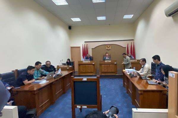 ANRI Akui Tak Punya Daya Paksa Ambil Ijazah Jokowi dari KPU ANRI Akui Tak Punya Daya Paksa Ambil Ijazah Jokowi dari KPU