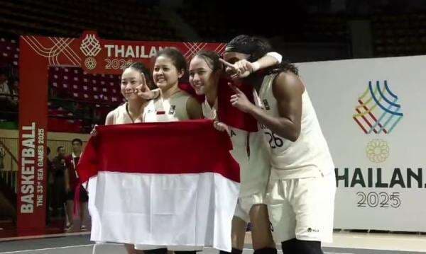 Tangis Haru Tim Basket Putri 3x3 Indonesia usai Ukir Rekor SEA Games 2025 Tangis Haru Tim Basket Putri 3x3 Indonesia usai Ukir Rekor SEA Games 2025