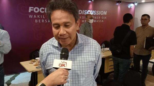 Wakil Ketua OJK Mirza Adityaswara Mengundurkan Diri Wakil Ketua OJK Mirza Adityaswara Mengundurkan Diri