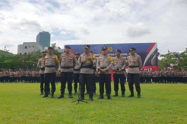Percepat Pemulihan di Aceh Tamiang, Polri Kerahkan Alat Berat hingga Bangun 300 Sumur Bor Percepat Pemulihan di Aceh Tamiang, Polri Kerahkan Alat Berat hingga Bangun 300 Sumur Bor