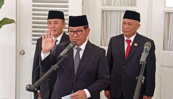 Pramono Tidak Mencabut KJP dan KJMU Penerima yang Ikut Aksi Demo Rusuh Pramono Tidak Mencabut KJP dan KJMU Penerima yang Ikut Aksi Demo Rusuh