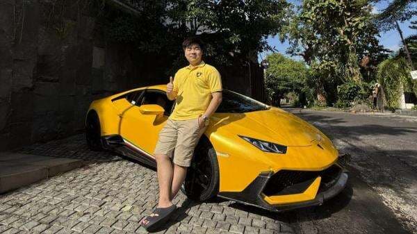 Viral Sosok Kenwilboy, Anak Muda Sukses yang Punya Harta Rp100 Miliar! Viral Sosok Kenwilboy, Anak Muda Sukses yang Punya Harta Rp100 Miliar!