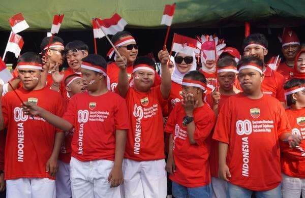 Keseruan Lomba HUT RI ke-80 di Makodam I/BB, Penyandang Disabilitas Ikut Jadi Peserta Keseruan Lomba HUT RI ke-80 di Makodam I/BB, Penyandang Disabilitas Ikut Jadi Peserta