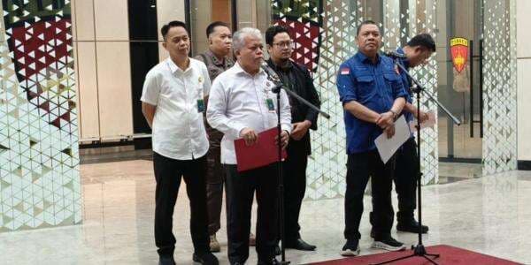 Kejaksaan Agung Tetapkan 9 Tersangka Baru Korupsi Pertamina, Siapa Saja? Kejaksaan Agung Tetapkan 9 Tersangka Baru Korupsi Pertamina, Siapa Saja?