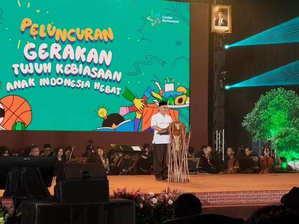 Kemendikdasmen Cetak Generasi Emas, Luncurkan 7 Gerakan Hebat Kemendikdasmen Cetak Generasi Emas, Luncurkan 7 Gerakan Hebat