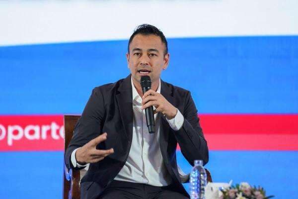 Hadir di Rakernas Perindo, Ini Pesan Raffi Ahmad untuk Generasi Muda Hadir di Rakernas Perindo, Ini Pesan Raffi Ahmad untuk Generasi Muda
