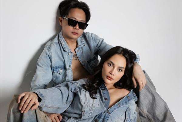 DJ Bravy Ungkap Kronologi Putus dengan Erika Carlina Imbas Perselingkuhan DJ Bravy Ungkap Kronologi Putus dengan Erika Carlina Imbas Perselingkuhan