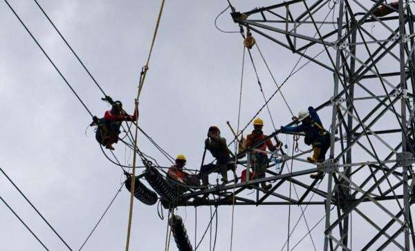 PLN dan Kejagung RI Sinergi Kawal Proyek Listrik Kaltim–Kaltara PLN dan Kejagung RI Sinergi Kawal Proyek Listrik Kaltim–Kaltara