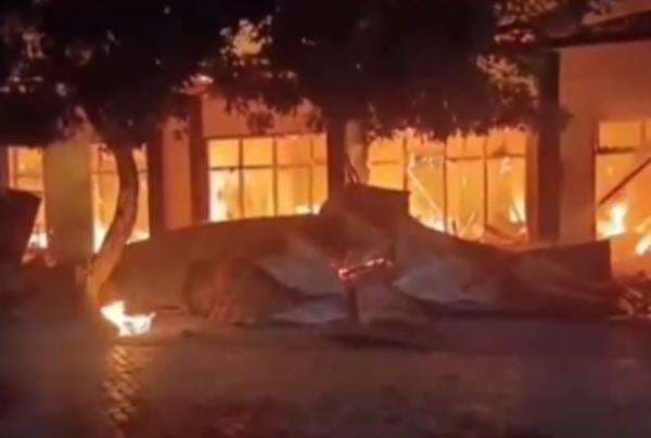 Ponpes Babul Maghfirah Bantah Santri Bakar Asrama karena Bullying, Ini Faktanya Ponpes Babul Maghfirah Bantah Santri Bakar Asrama karena Bullying, Ini Faktanya