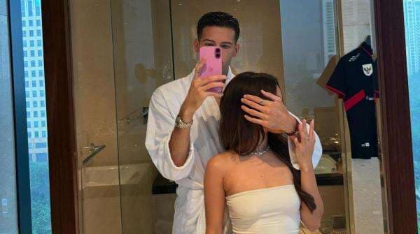 Jennifer Coppen ungkap Kemungkinan Pindah ke Belanda, Netizen: Rumah di Bali Gimana? Jennifer Coppen ungkap Kemungkinan Pindah ke Belanda, Netizen: Rumah di Bali Gimana?