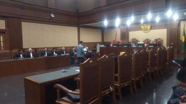 Bacakan Nota Keberatan, Nadiem Tak Sesali Jabatannya Sebagai Menteri Bacakan Nota Keberatan, Nadiem Tak Sesali Jabatannya Sebagai Menteri