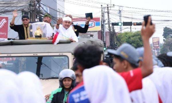 Kirab Mahkota Binokasih Sang Hyang Pake di Kabupaten Bogor, Budayawan : Simbol Kasih yang Membina Kirab Mahkota Binokasih Sang Hyang Pake di Kabupaten Bogor, Budayawan : Simbol Kasih yang Membina