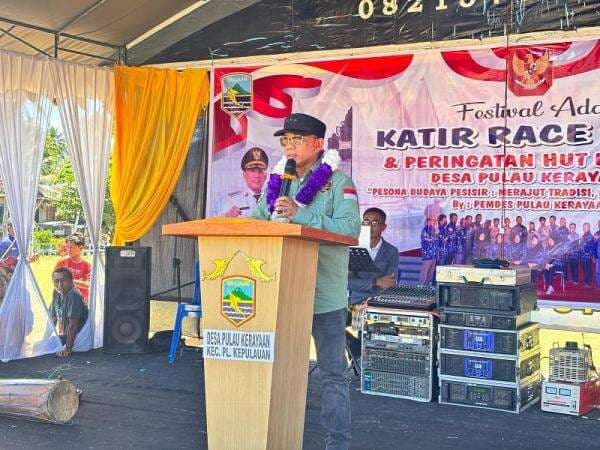 Bupati Kotabaru Hadiri Festival Adat Katir Race 2025 di Pulau Kerayaan Bupati Kotabaru Hadiri Festival Adat Katir Race 2025 di Pulau Kerayaan