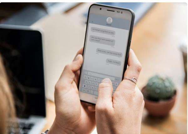Curiga Pasangan Sering Chat Diam-diam? Begini Cara Lacak Kontak WhatsApp yang Sering Dihubungi Curiga Pasangan Sering Chat Diam-diam? Begini Cara Lacak Kontak WhatsApp yang Sering Dihubungi