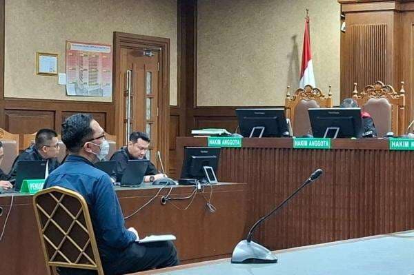 Kasasi Ditolak, Hakim Pembebas Ronald Tannur Tetap Dihukum 10 Tahun Penjara Kasasi Ditolak, Hakim Pembebas Ronald Tannur Tetap Dihukum 10 Tahun Penjara