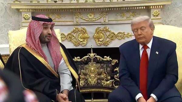 Trump: MBS “Tak Tahu Apa-apa” soal Pembunuhan Jurnalis Khashoggi Trump: MBS “Tak Tahu Apa-apa” soal Pembunuhan Jurnalis Khashoggi