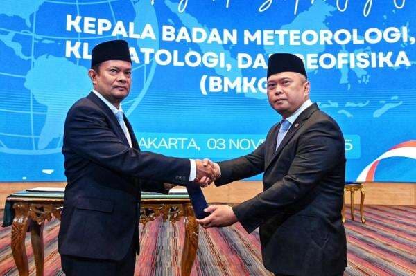 Teuku Faisal Fathani Dilantik Jadi Kepala BMKG, Gantikan Dwikorita Karnawati Teuku Faisal Fathani Dilantik Jadi Kepala BMKG, Gantikan Dwikorita Karnawati