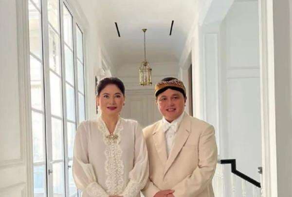 Profil dan Potret Cantik Elizabeth Tjandra, Istri Menteri Pemuda dan Olahraga Erick Thohir yang Menawan dan Sederhana Profil dan Potret Cantik Elizabeth Tjandra, Istri Menteri Pemuda dan Olahraga Erick Thohir yang Menawan dan Sederhana