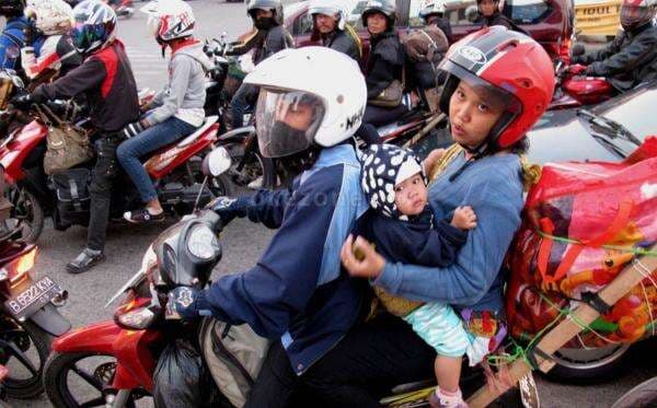 8 Tips Meninggalkan Rumah Saat Mudik, Matikan Listrik hingga Tutup Lubang Pembuangan 8 Tips Meninggalkan Rumah Saat Mudik, Matikan Listrik hingga Tutup Lubang Pembuangan