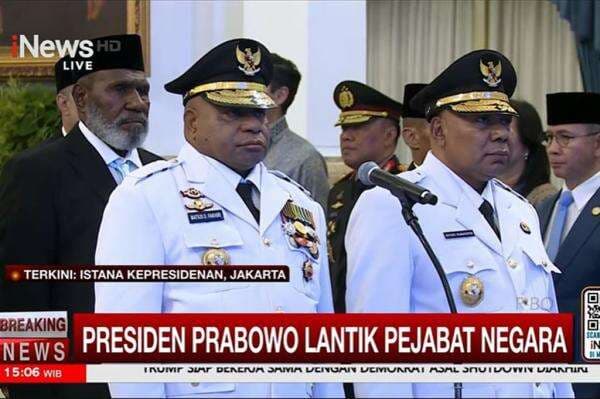 Sah! Mathius Fakhiri-Aryoko Rumaropen jadi Gubernur dan Wakil Gubernur Papua Sah! Mathius Fakhiri-Aryoko Rumaropen jadi Gubernur dan Wakil Gubernur Papua