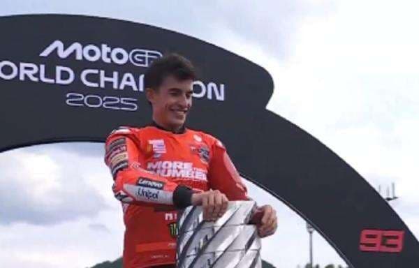 5 Fakta Marc Marquez Juara Dunia MotoGP 2025: Baby Alien Selevel Valentino Rossi! 5 Fakta Marc Marquez Juara Dunia MotoGP 2025: Baby Alien Selevel Valentino Rossi!