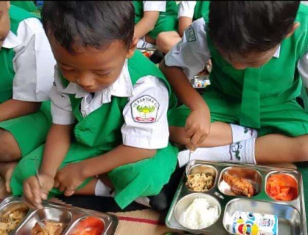 Program Makan Bergizi Gratis Sudah di Mulai, Ini Kata Dandim 0616 Indramayu Program Makan Bergizi Gratis Sudah di Mulai, Ini Kata Dandim 0616 Indramayu