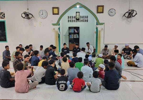 Dalail Khairat, Kearifan Lokal yang terus dipertahankan Dalail Khairat, Kearifan Lokal yang terus dipertahankan