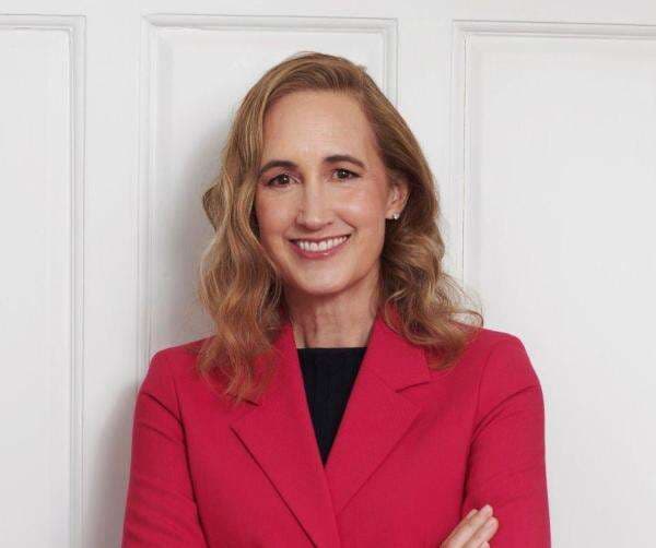 Kabar Duka, Penulis Confessions of a Shopaholic Sophie Kinsella Meninggal Dunia Kabar Duka, Penulis Confessions of a Shopaholic Sophie Kinsella Meninggal Dunia