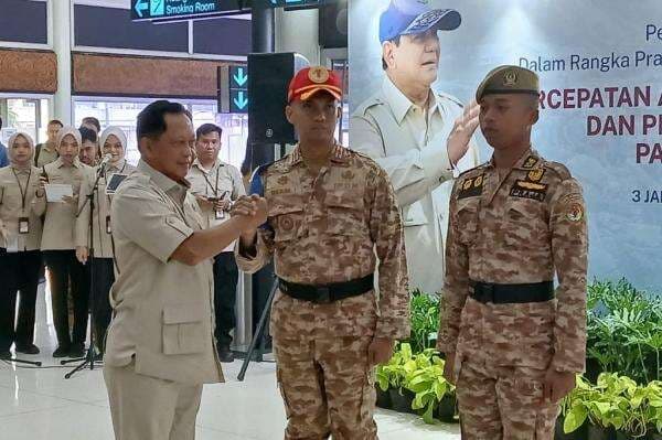 Prabowo Ingin Siswa Sekolah Kedinasan Dikirim ke Lokasi Bencana Sumatra Prabowo Ingin Siswa Sekolah Kedinasan Dikirim ke Lokasi Bencana Sumatra