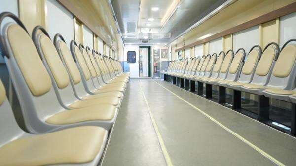 KAI Commuter dan KAI Hadirkan Layanan Khusus bagi Petani dan Pedagang di Commuter Line Merak KAI Commuter dan KAI Hadirkan Layanan Khusus bagi Petani dan Pedagang di Commuter Line Merak