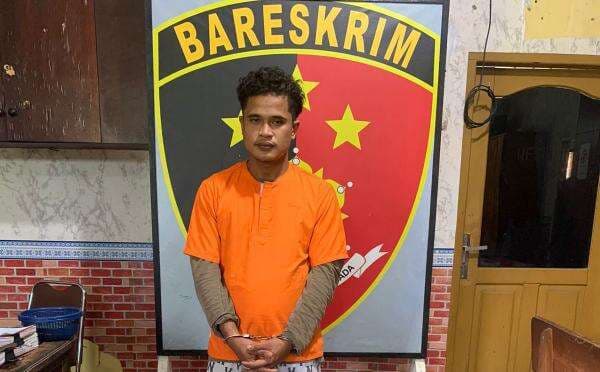 Unit Reskrim Polsek Indrapura Berhasil Menangkap Tersangka Pembobolan Rumah Dinas Gereja Unit Reskrim Polsek Indrapura Berhasil Menangkap Tersangka Pembobolan Rumah Dinas Gereja