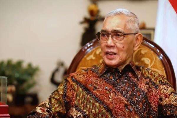 9 Fakta Try Sutrisno, Sosok Jenderal Disegani di Era Soeharto yang Kini Tuntut Wapres Diganti 9 Fakta Try Sutrisno, Sosok Jenderal Disegani di Era Soeharto yang Kini Tuntut Wapres Diganti