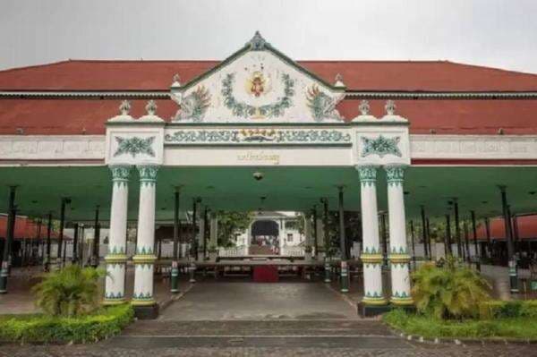 9 Peninggalan Kerajaan Islam di Indonesia, Mulai Masjid Megah hingga Istana 9 Peninggalan Kerajaan Islam di Indonesia, Mulai Masjid Megah hingga Istana