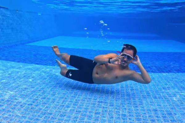 90 Orang Gak Tahu Tempat Ini! Tapi Adhe Tora Berhasil Masuk dan Nge-review Total! 90 Orang Gak Tahu Tempat Ini! Tapi Adhe Tora Berhasil Masuk dan Nge-review Total!