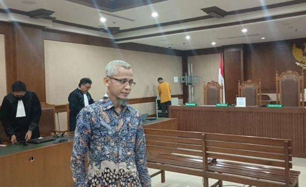 Eks Dirut IIM Ekiawan Heri Divonis 9 Tahun Penjara Terkait Investasi Fiktif Eks Dirut IIM Ekiawan Heri Divonis 9 Tahun Penjara Terkait Investasi Fiktif