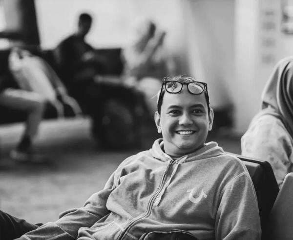 Sebelum Meninggal Dunia, Vokalis Element Lucky Widja Rutin Cuci Darah Sebelum Meninggal Dunia, Vokalis Element Lucky Widja Rutin Cuci Darah