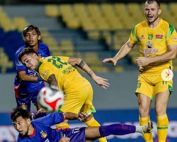 Hasil Persik Kediri vs Persebaya Surabaya di Super League 2025-2026: Diwarnai Kartu Merah, Bajul Ijo Ditahan 1-1! Hasil Persik Kediri vs Persebaya Surabaya di Super League 2025-2026: Diwarnai Kartu Merah, Bajul Ijo Ditahan 1-1!