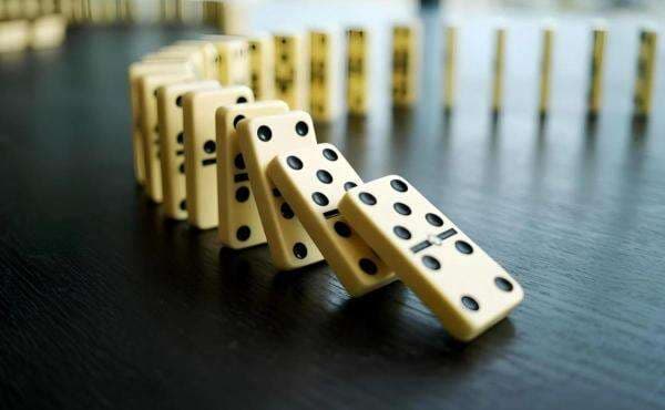 Tujuh Bocah Kepergok Terlibat Judi Domino di Makassar Tujuh Bocah Kepergok Terlibat Judi Domino di Makassar