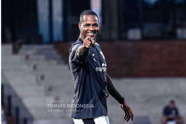 Nazar Mengejutkan Patrick Kluivert jika Timnas Indonesia Lolos Piala Dunia 2026 Nazar Mengejutkan Patrick Kluivert jika Timnas Indonesia Lolos Piala Dunia 2026