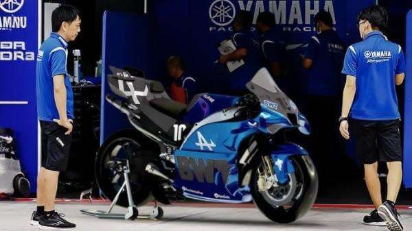 Yamaha YZR-M1 Bermesin V4 Bakal Diperkenalkan di MotoGP Misano 2025 Yamaha YZR-M1 Bermesin V4 Bakal Diperkenalkan di MotoGP Misano 2025