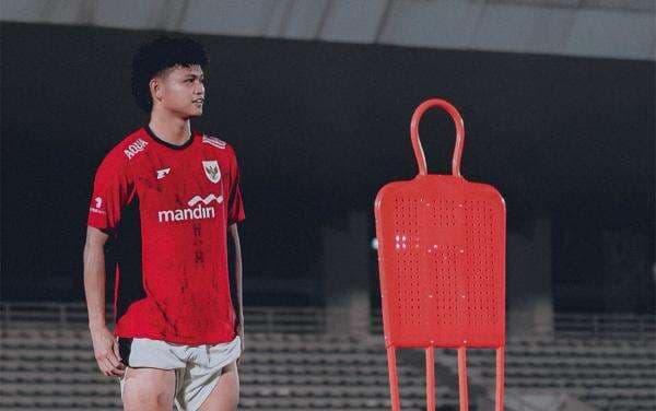 Sambut John Herdman, Hokky Caraka: Tolong Bantu Timnas Indonesia Jadi yang Terbaik di Asia Sambut John Herdman, Hokky Caraka: Tolong Bantu Timnas Indonesia Jadi yang Terbaik di Asia